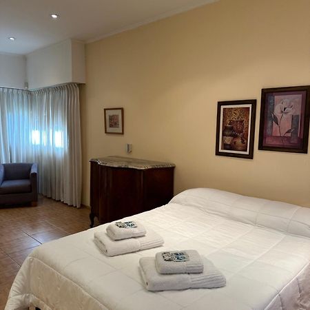 Lpr Express Eze Airport Hotel Monte Grande Kültér fotó