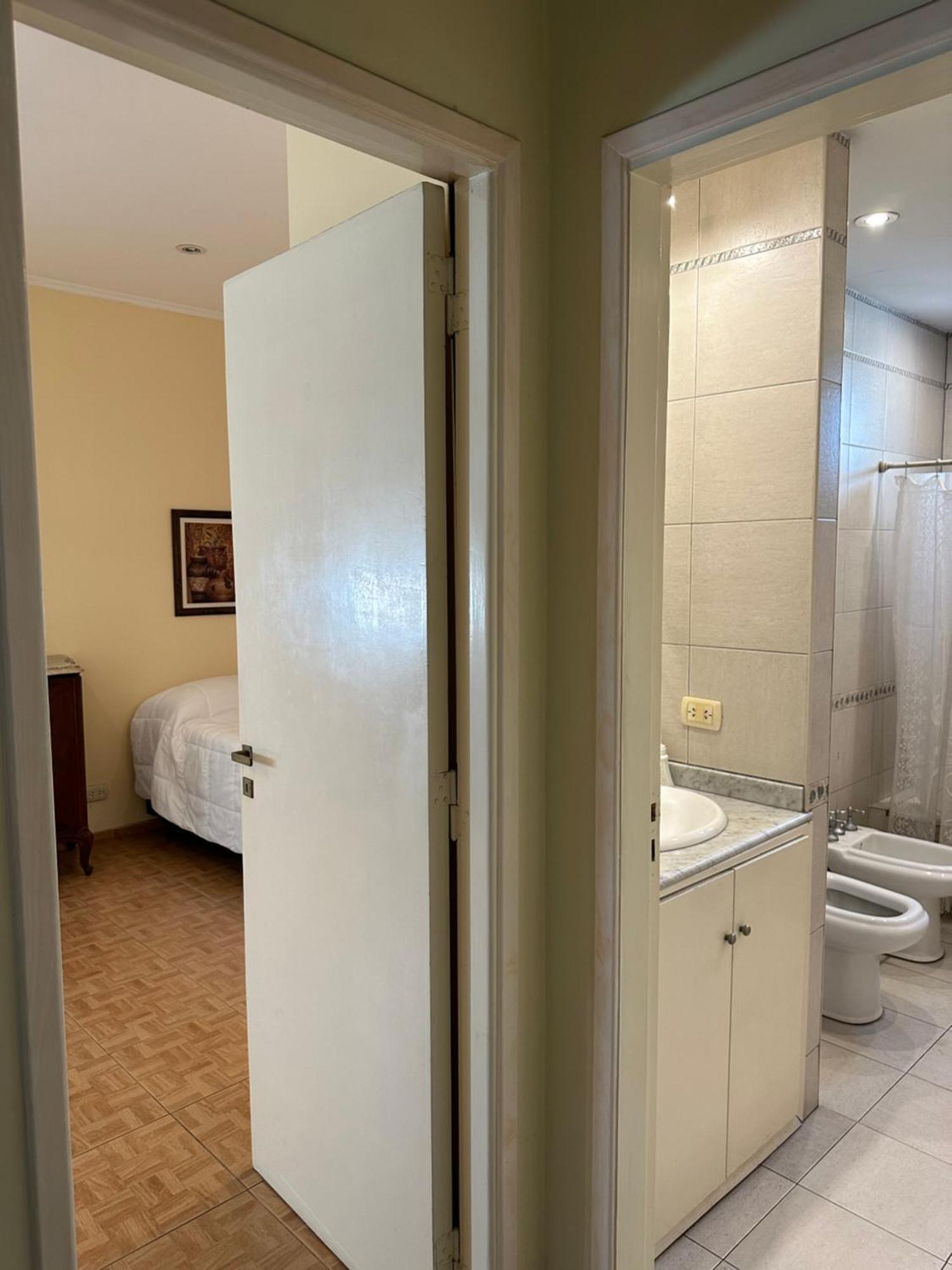 Lpr Express Eze Airport Hotel Monte Grande Kültér fotó