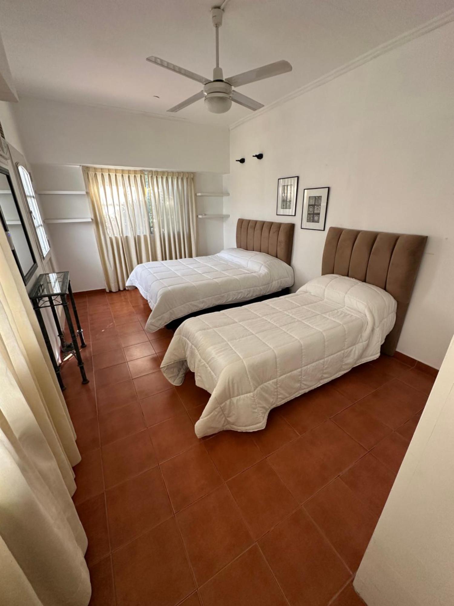 Lpr Express Eze Airport Hotel Monte Grande Kültér fotó